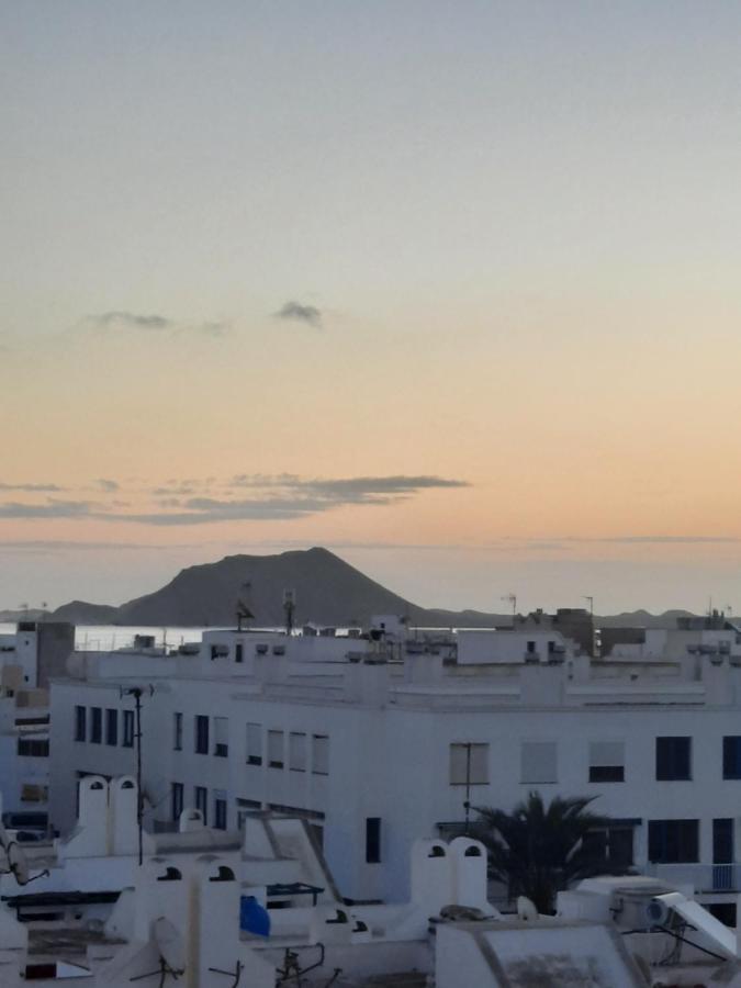 Sun & Surf Loft, Near Main Street And Beach, Wifi Fiber, Winter Garden With Sea View Corralejo Exteriér fotografie